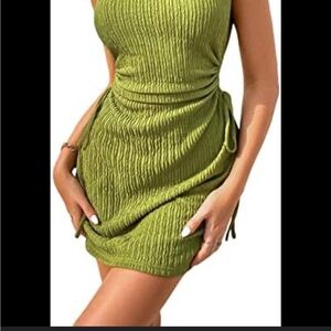 Elegant Green Sleeveless Dress